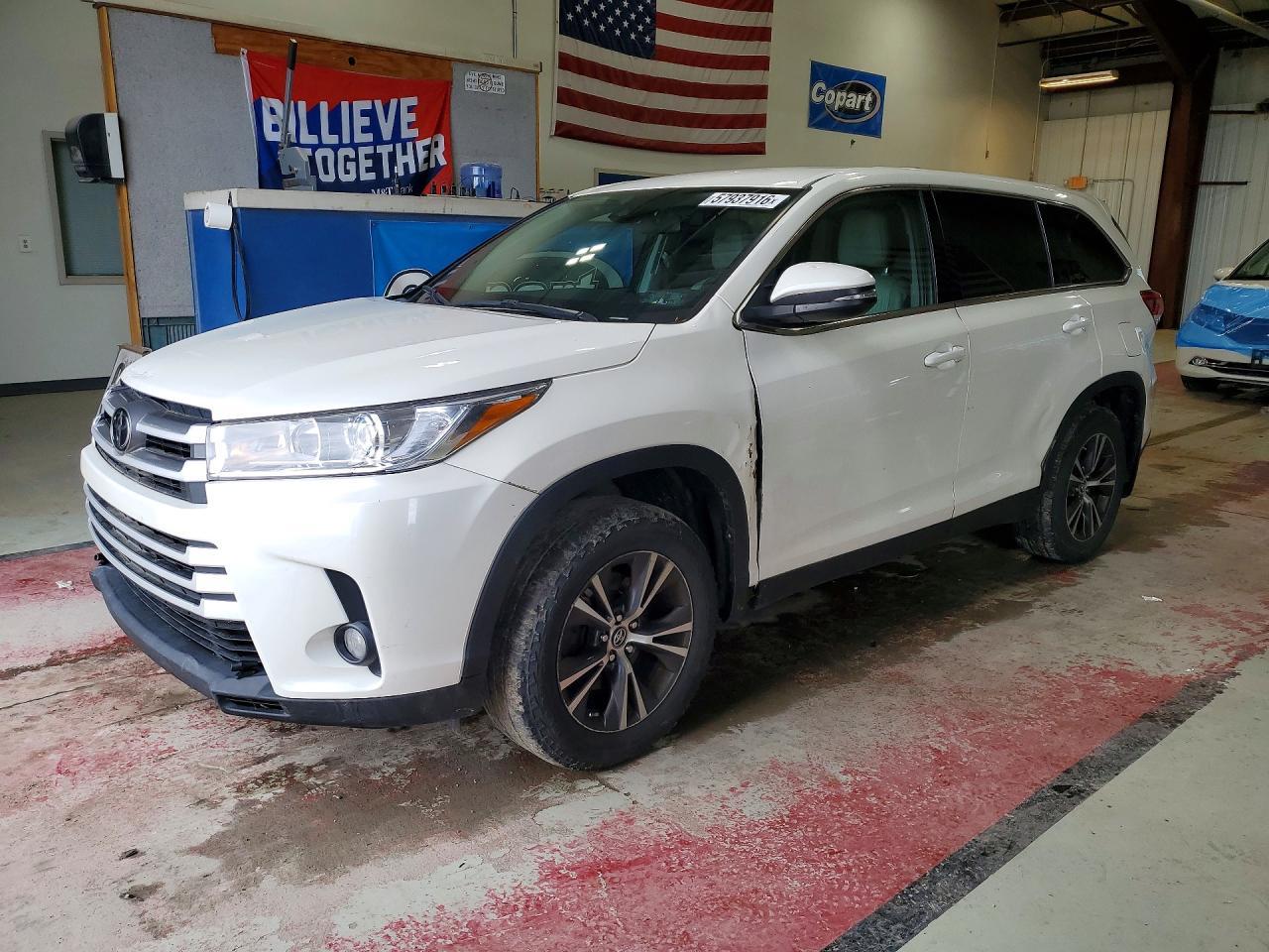 2019 TOYOTA HIGHLANDER — фото 1