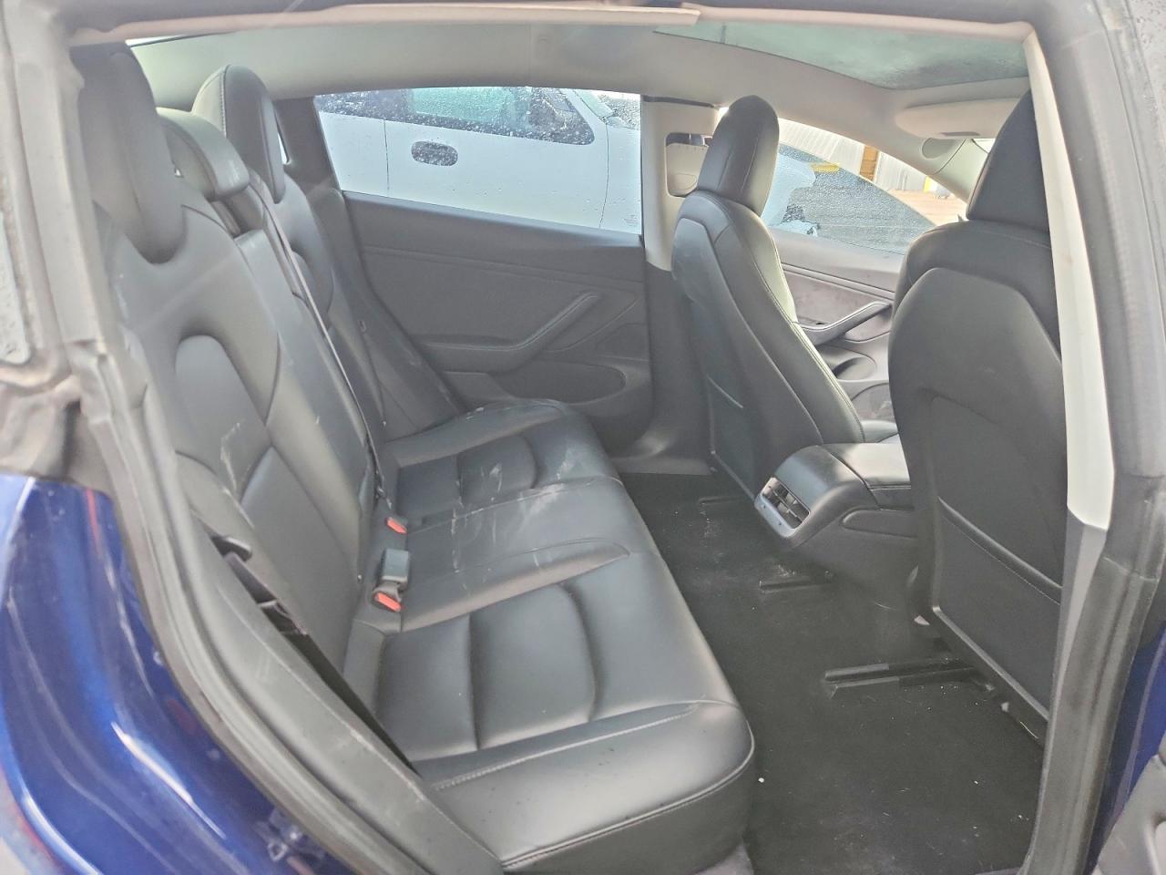 2018 TESLA MODEL 3 — фото 10