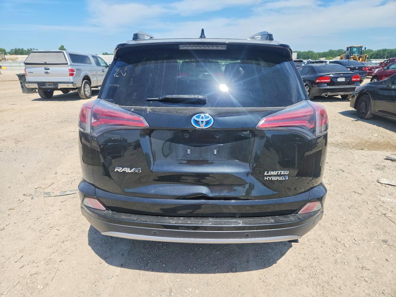 2018 TOYOTA RAV4 HYBRID — фото 6