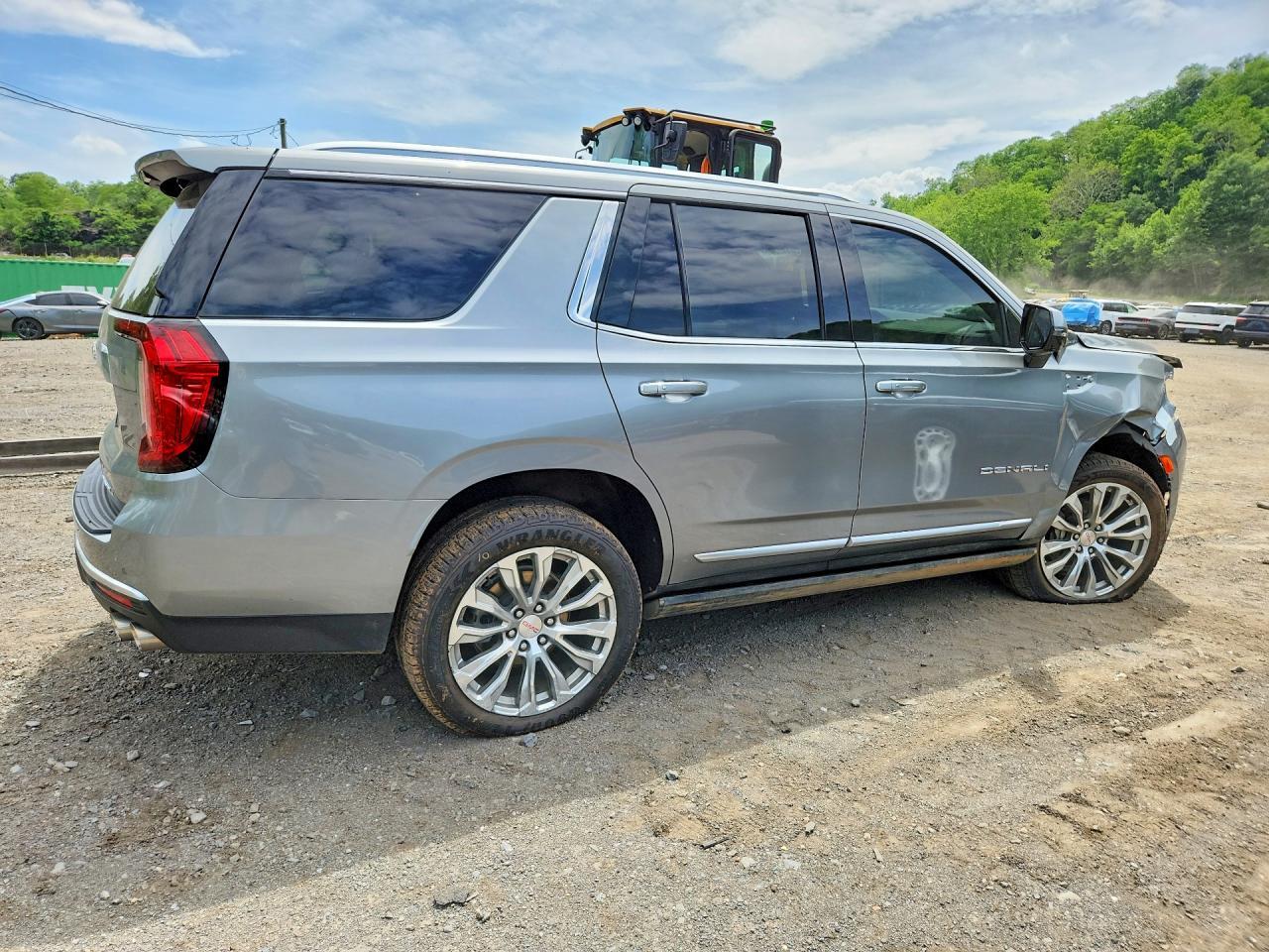 2024 GMC YUKON — фото 3