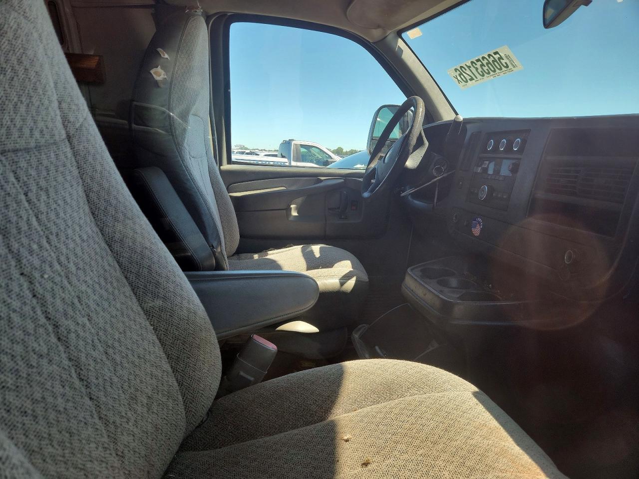 2014 CHEVROLET EXPRESS — фото 11