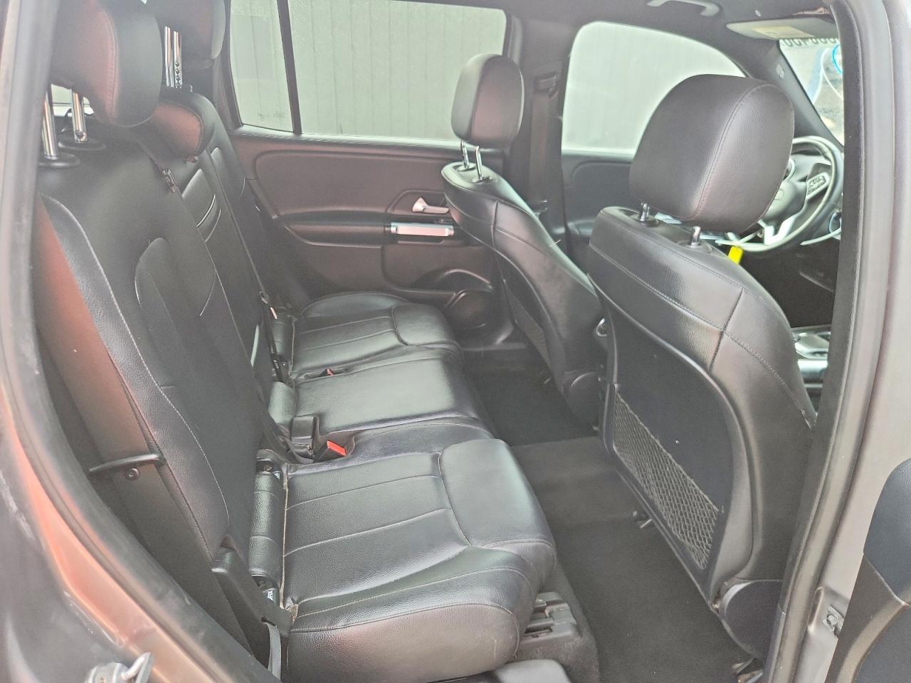 MERCEDES-BENZ GLB-CLASS
