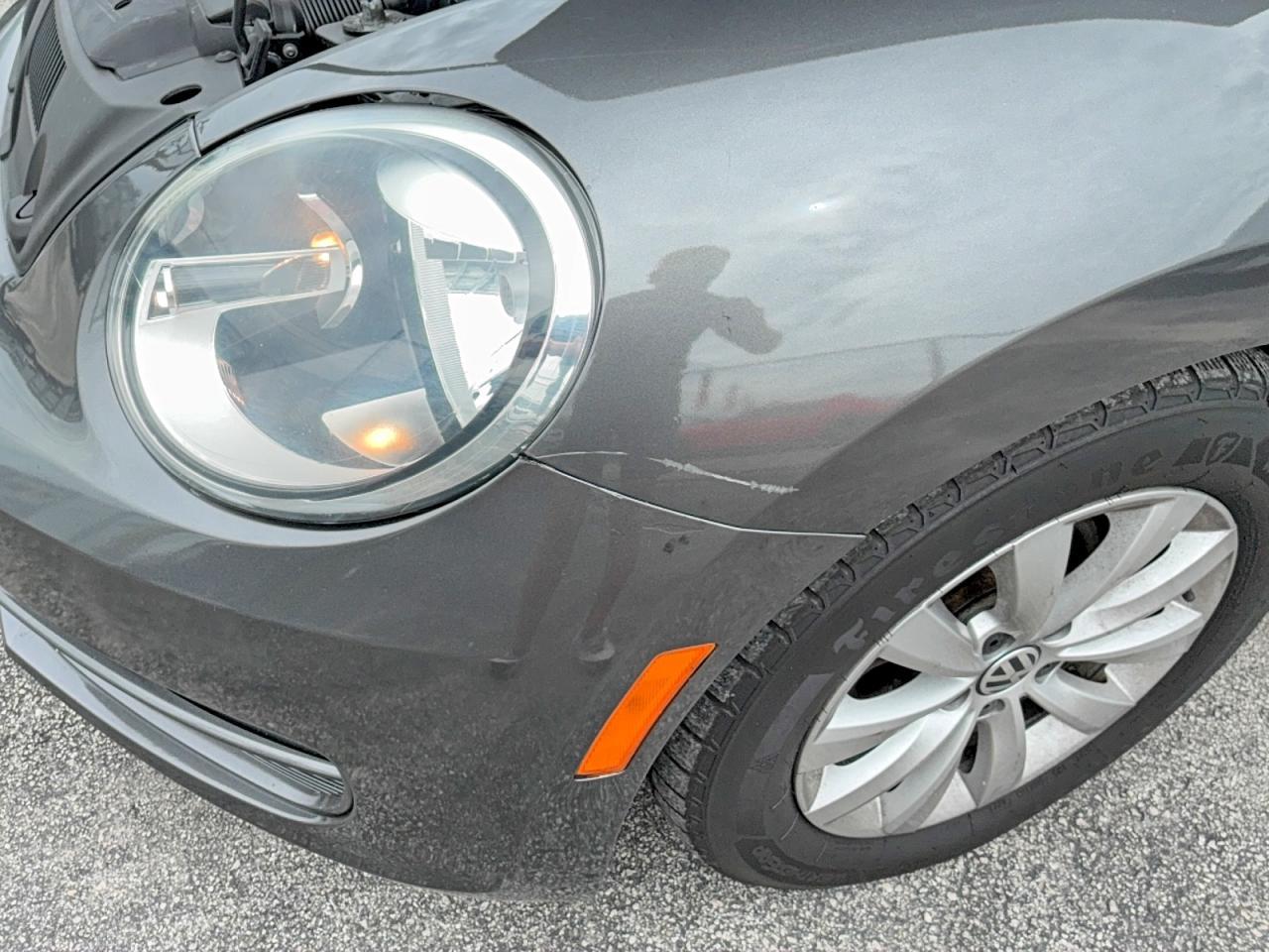 VOLKSWAGEN BEETLE