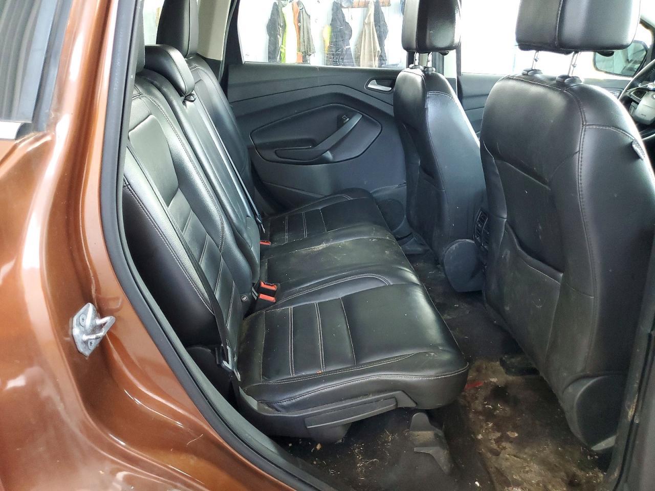 FORD ESCAPE