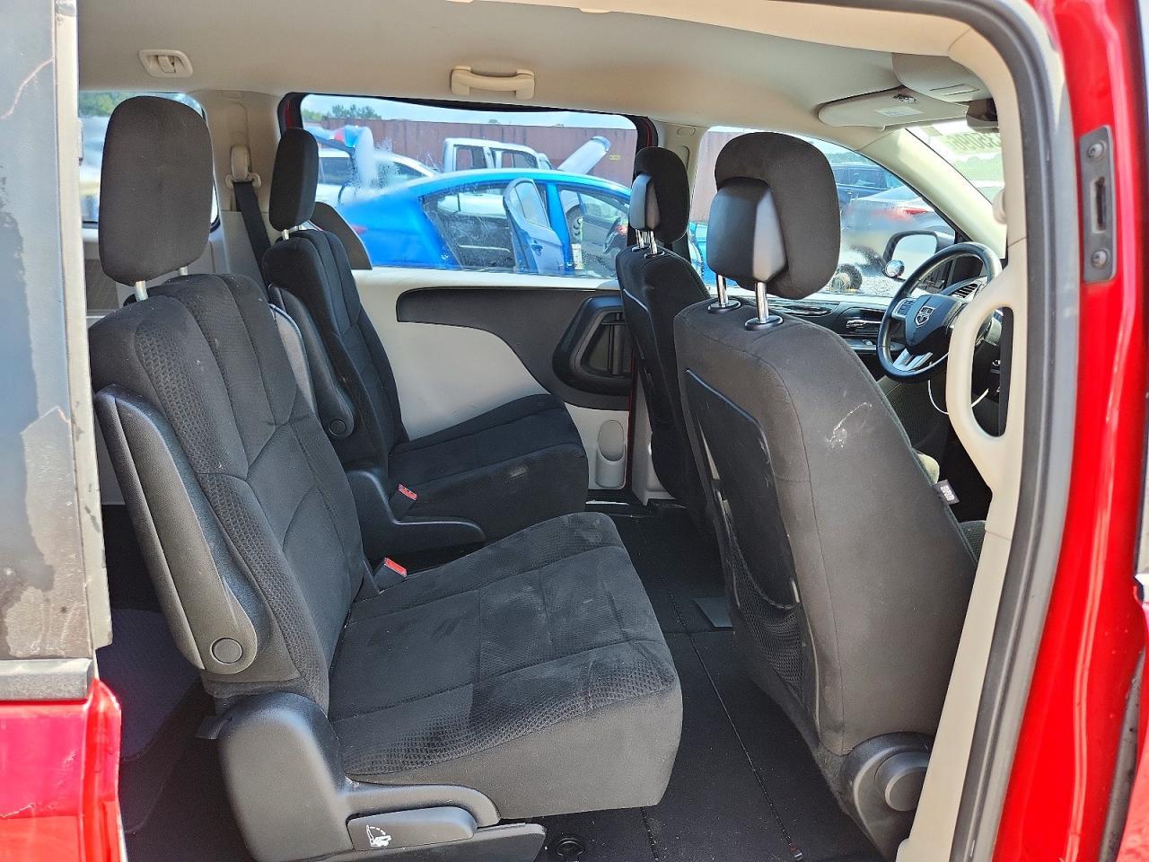 2012 DODGE GRAND CARAVAN — фото 11
