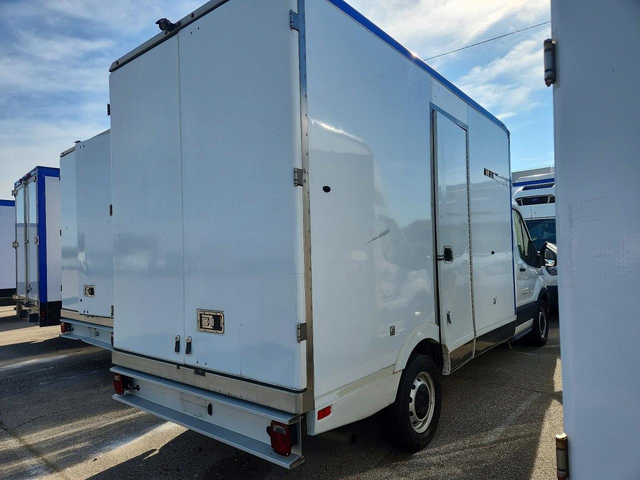 FORD TRANSIT