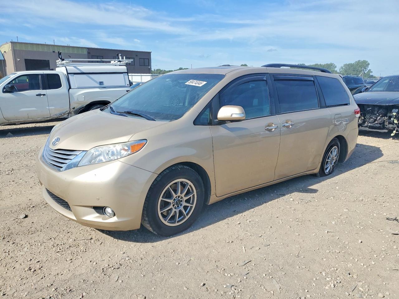 2014 TOYOTA SIENNA — фото 1
