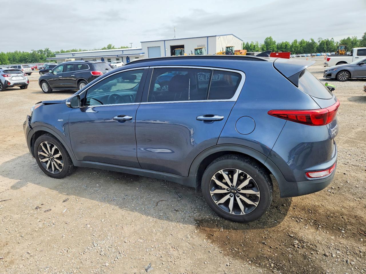 2018 KIA SPORTAGE — фото 2