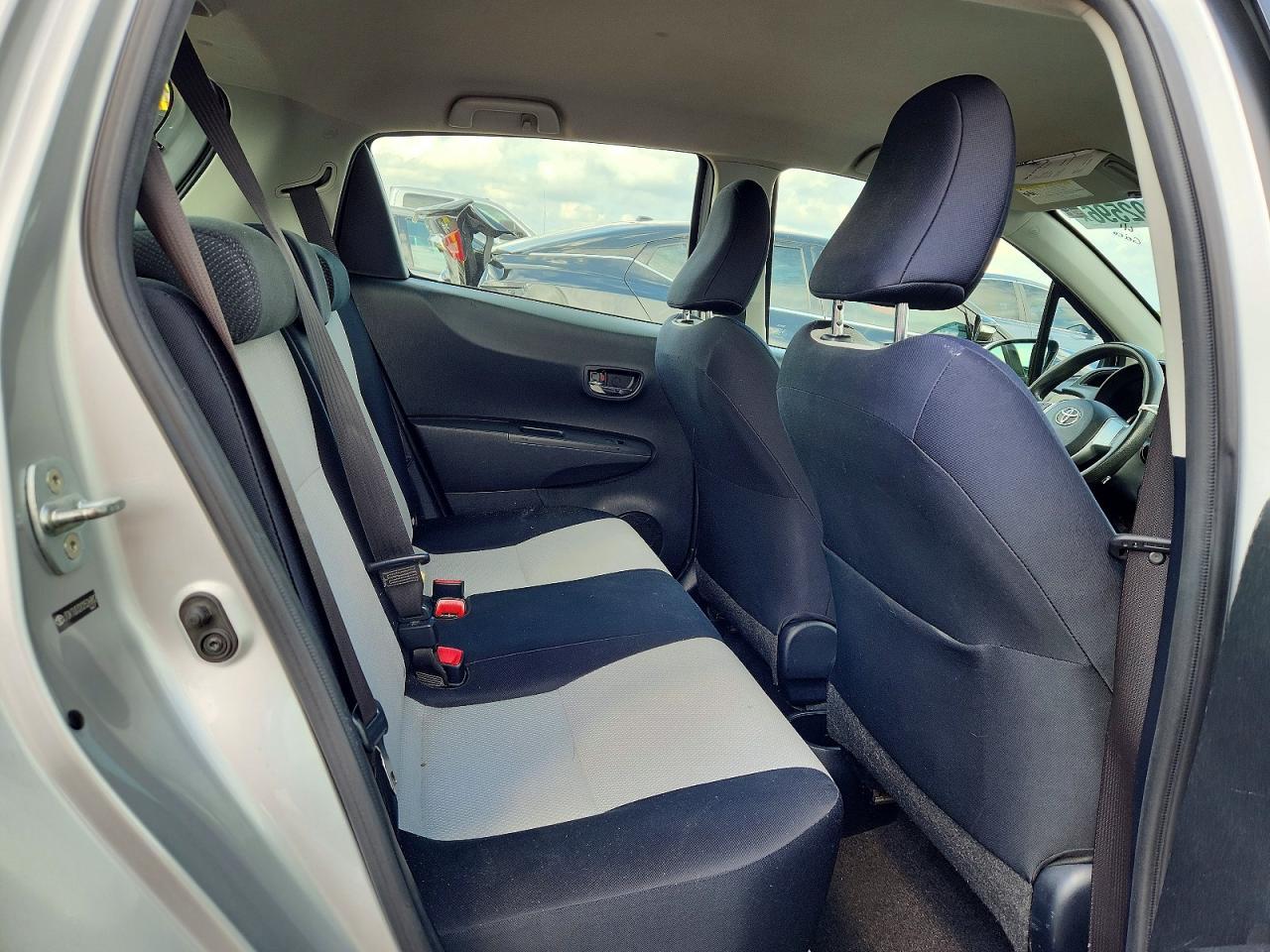 2012 TOYOTA YARIS — фото 10