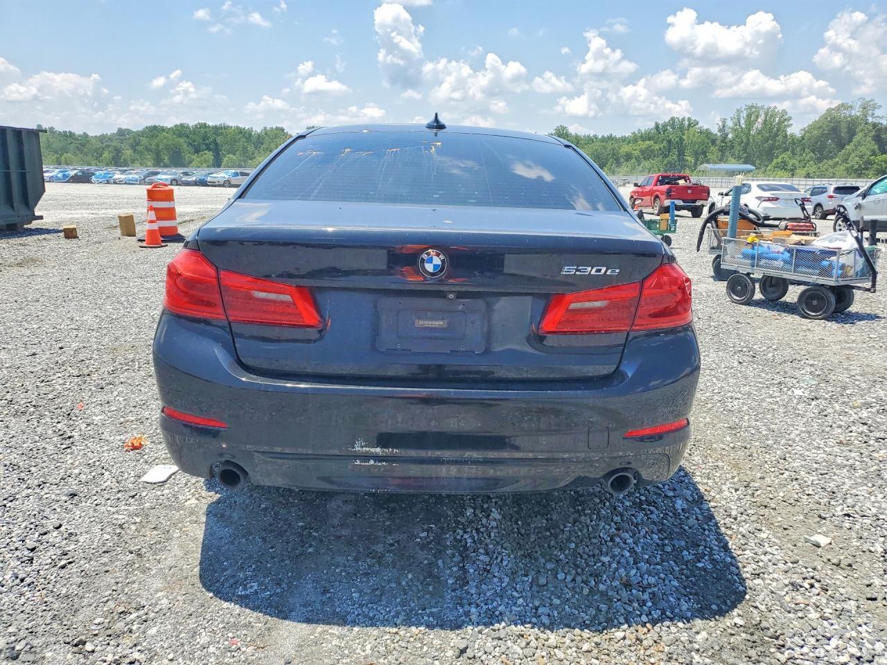 2018 BMW 5 SERIES — фото 6