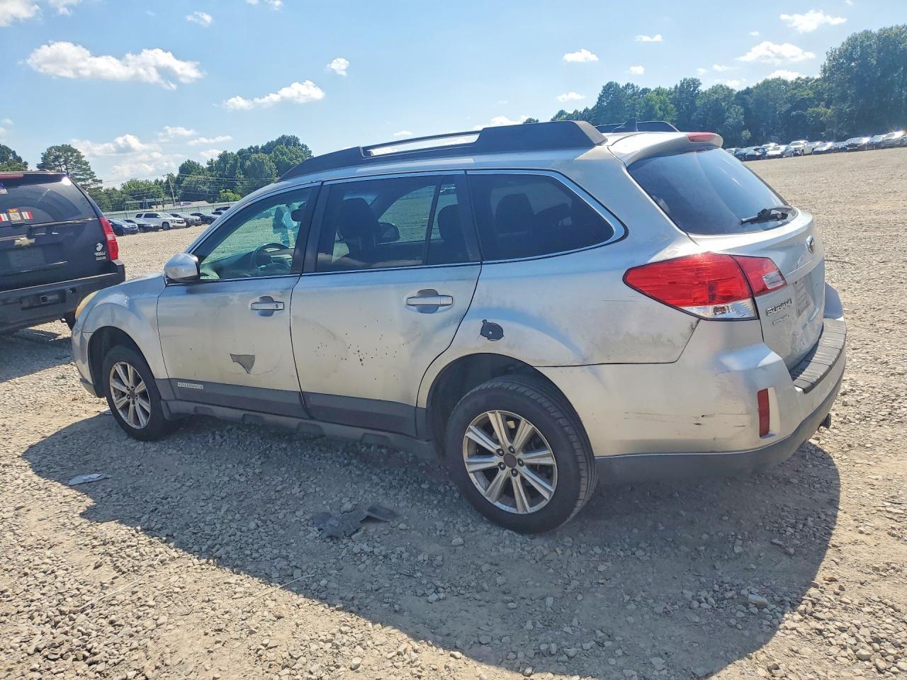 2012 SUBARU OUTBACK — фото 2
