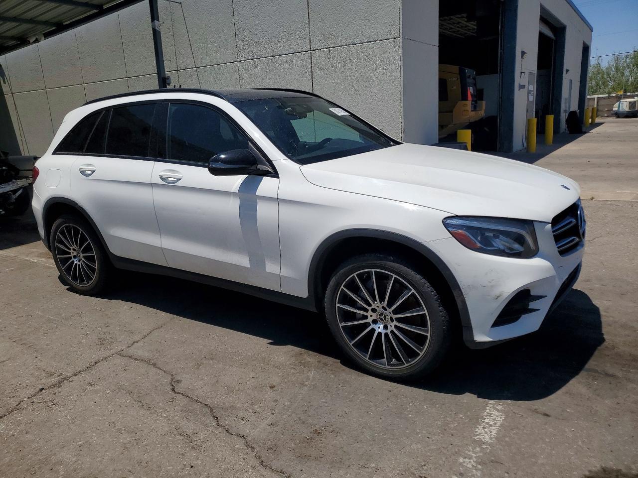 2019 MERCEDES-BENZ GLC-CLASS — фото 4