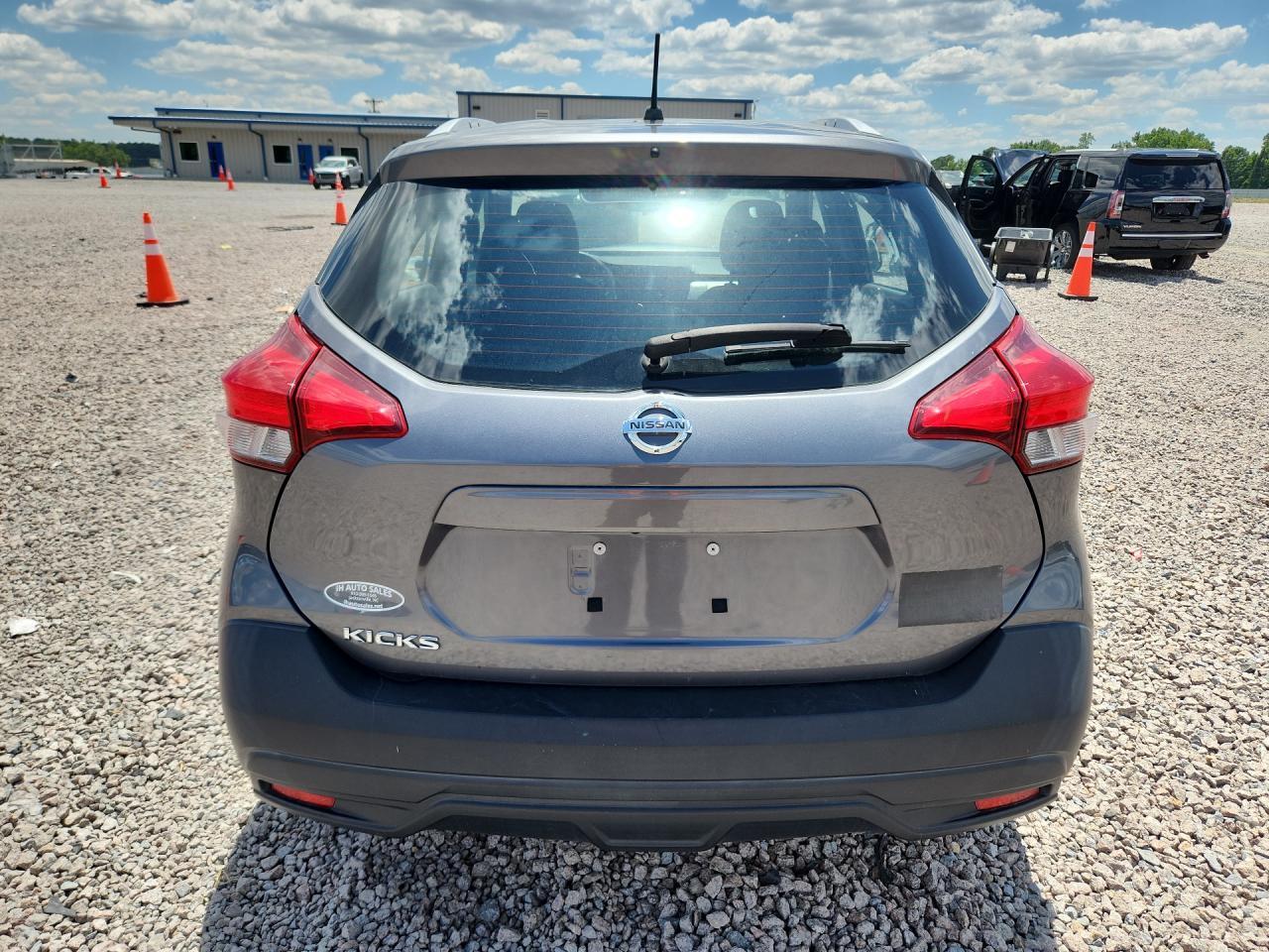 2019 NISSAN KICKS — фото 6