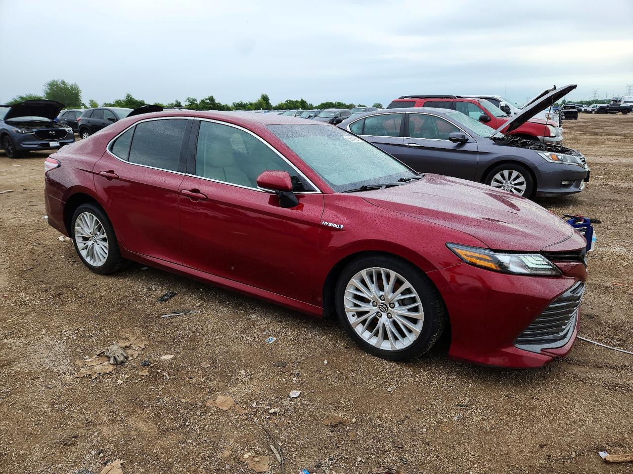 2018 TOYOTA CAMRY HYBRID — фото 4