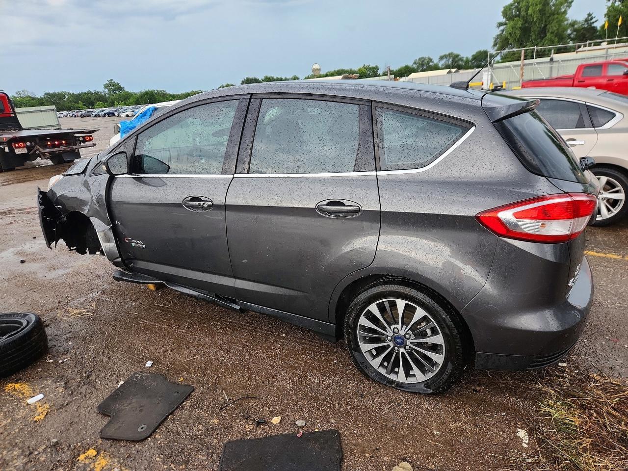 2017 FORD C-MAX — фото 2