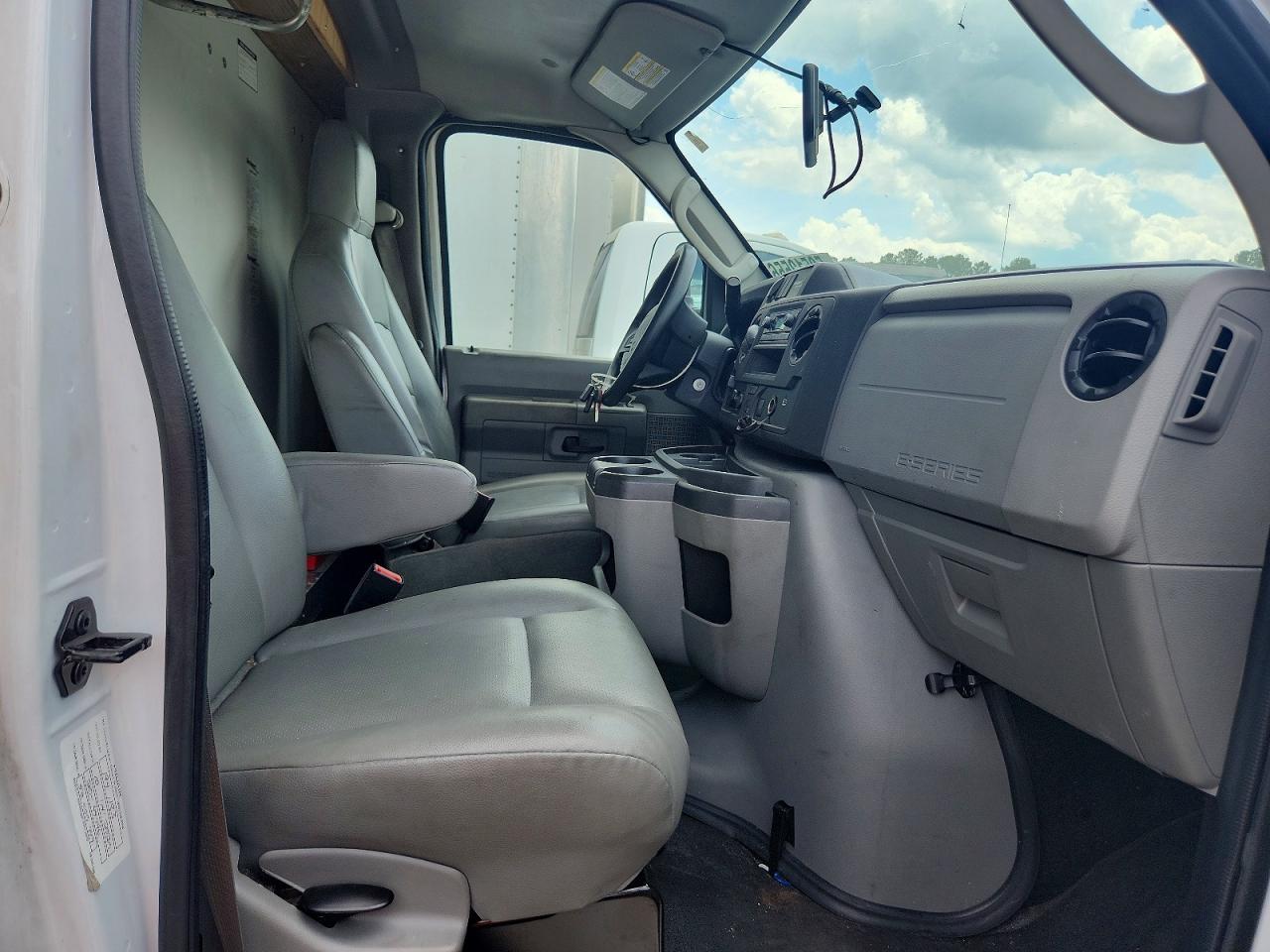 2021 FORD ECONOLINE — фото 10