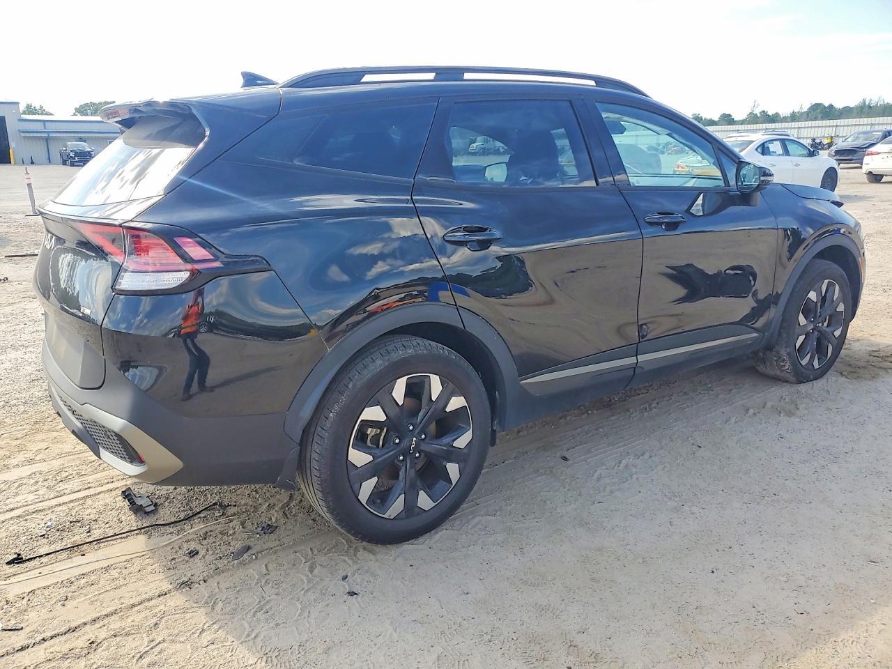 2023 KIA SPORTAGE — фото 3