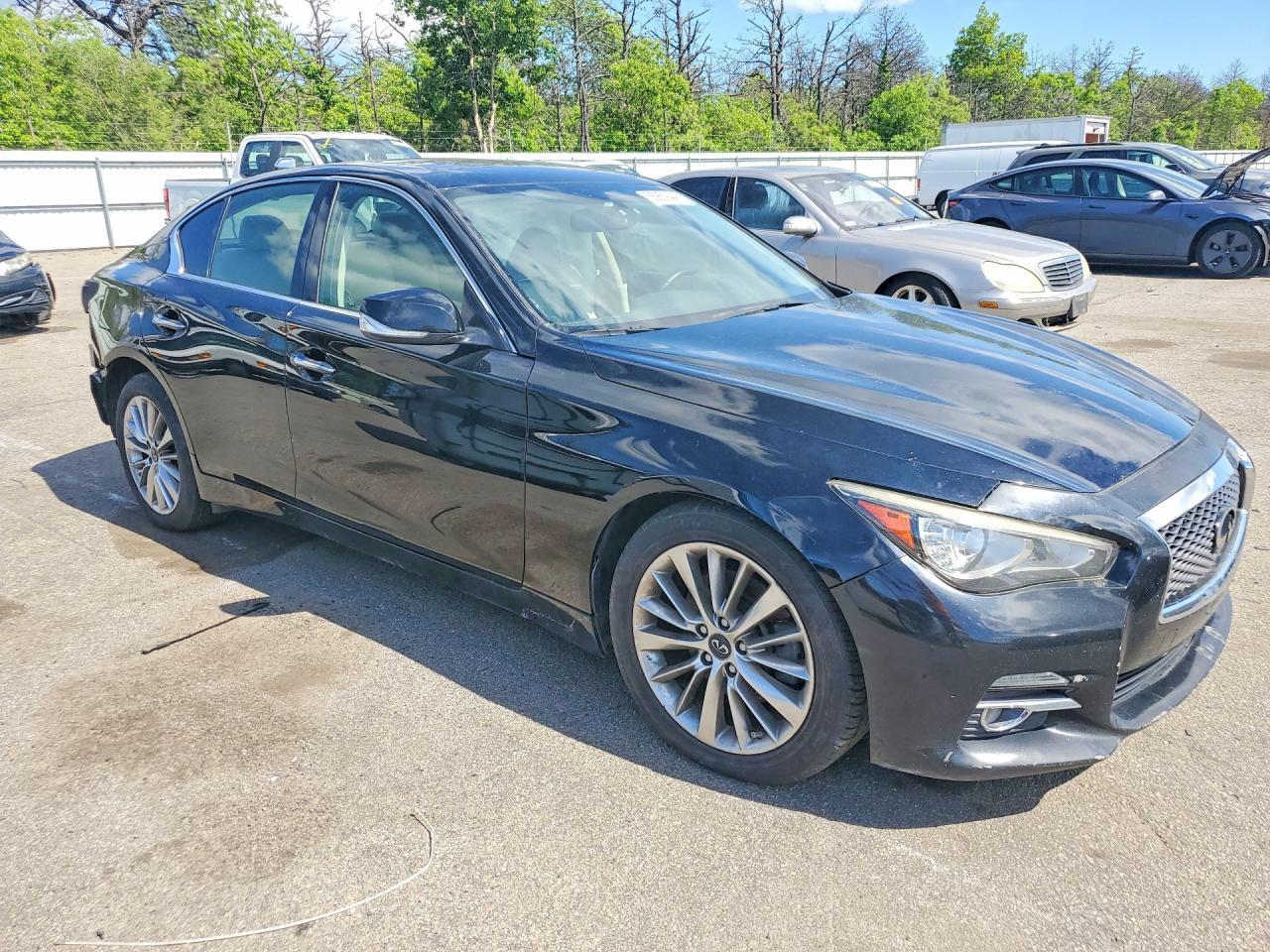 INFINITI Q50