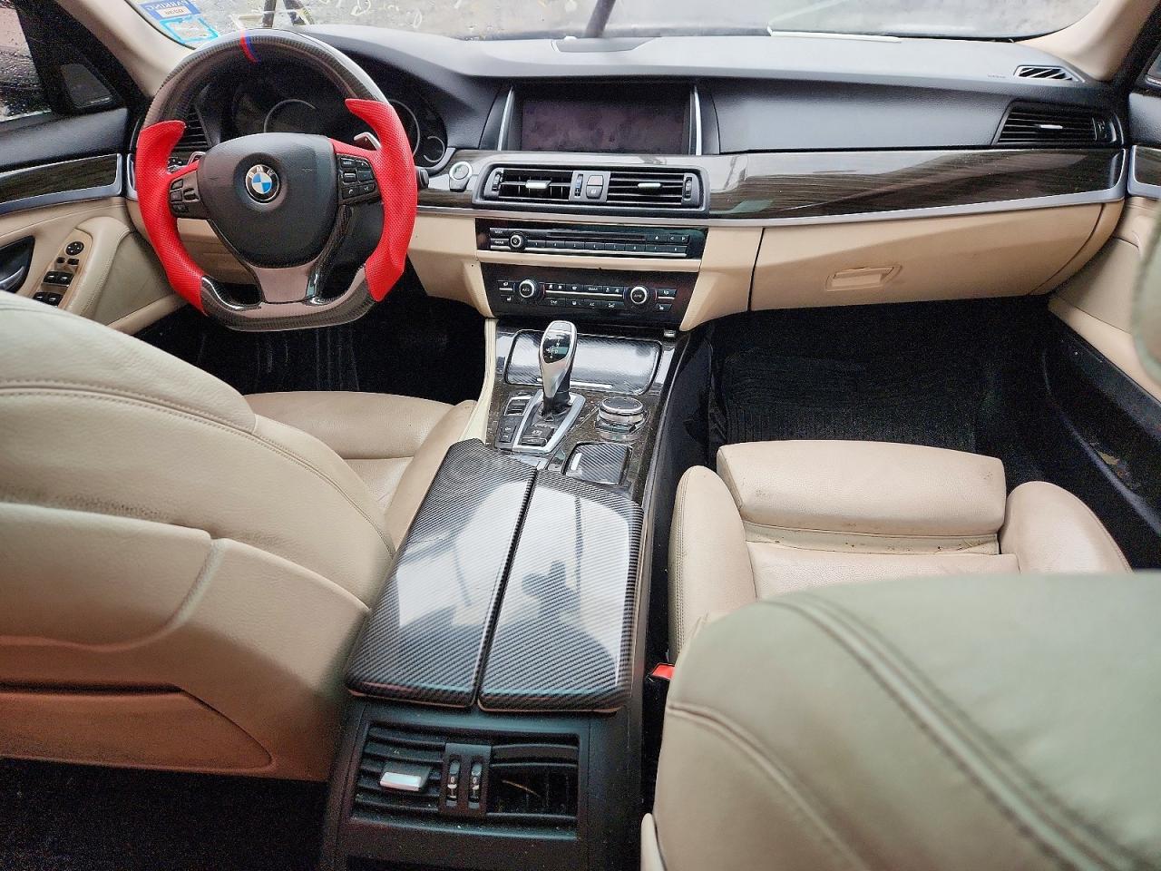 2016 BMW 5 SERIES — фото 8