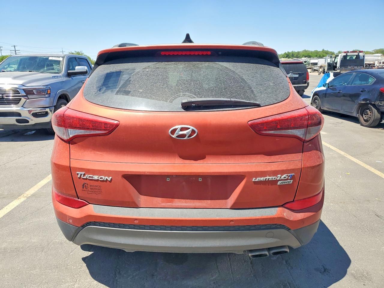 2016 HYUNDAI TUCSON — фото 6