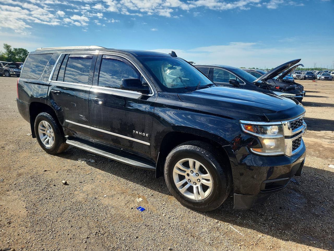2017 CHEVROLET TAHOE — фото 4