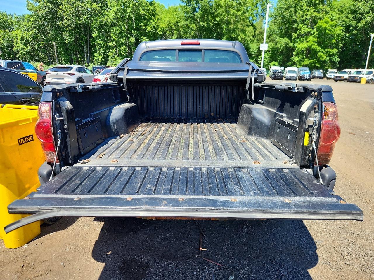 TOYOTA TACOMA