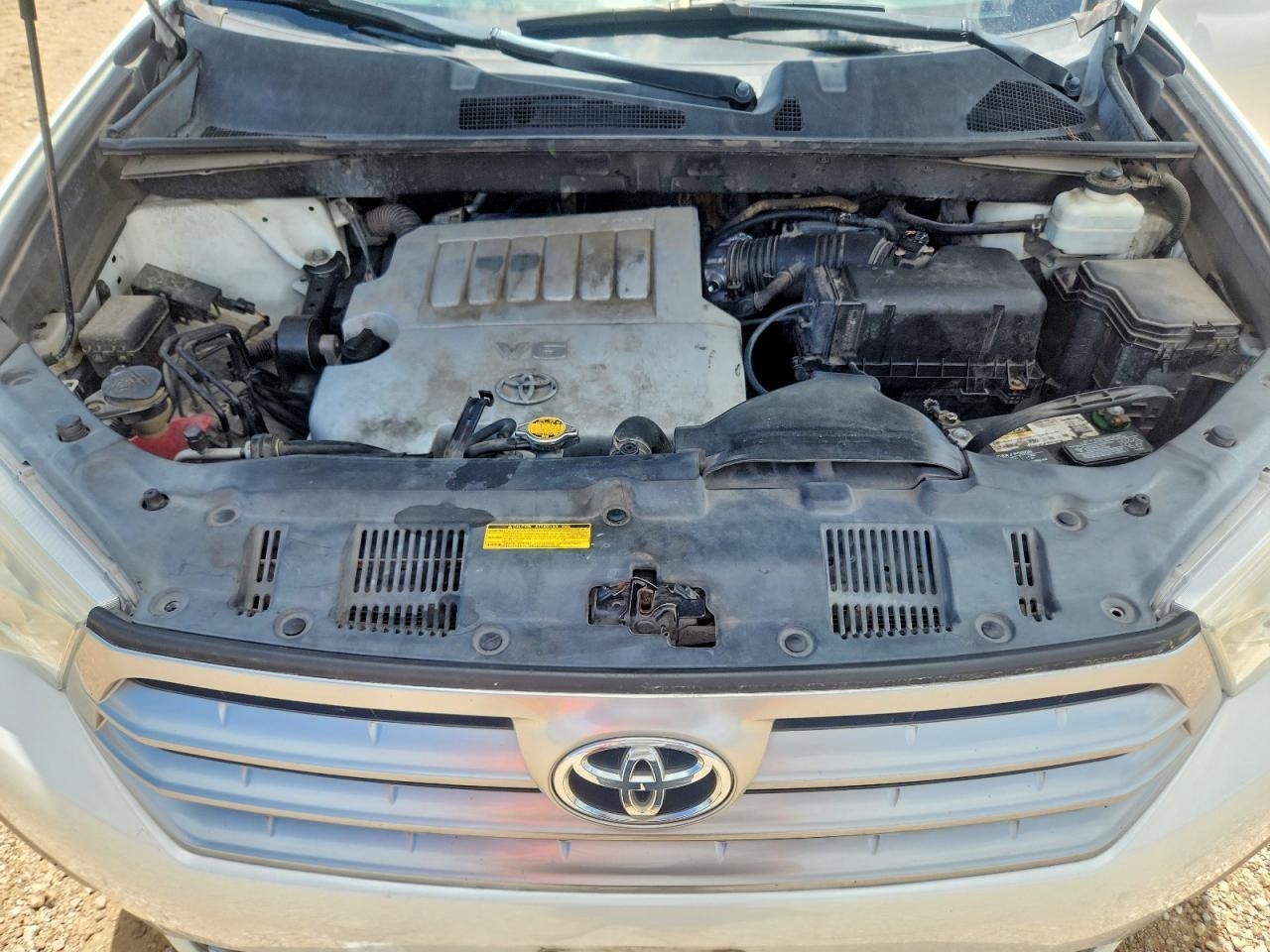 2012 TOYOTA HIGHLANDER — фото 12