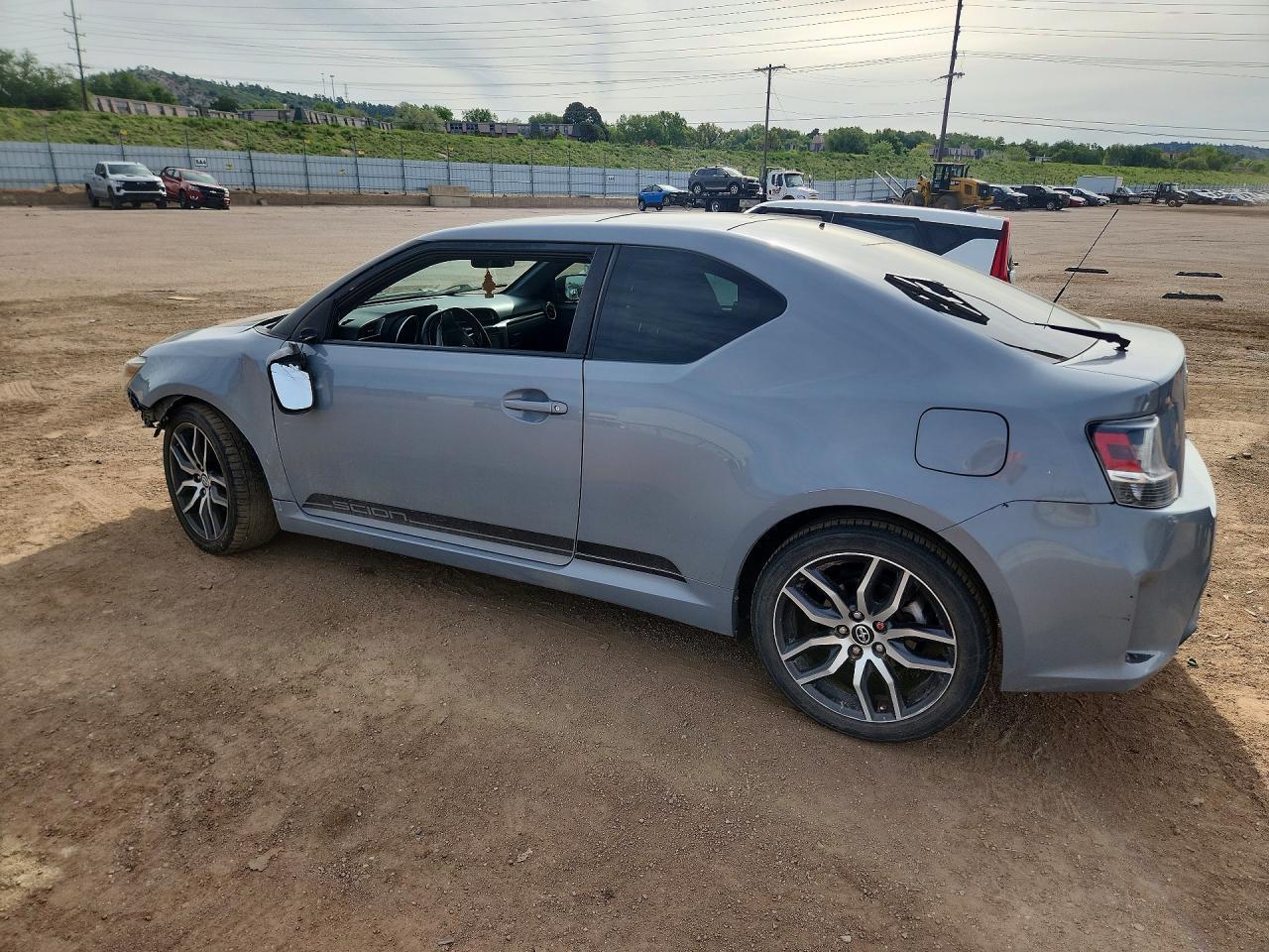 2016 SCION TC — фото 2
