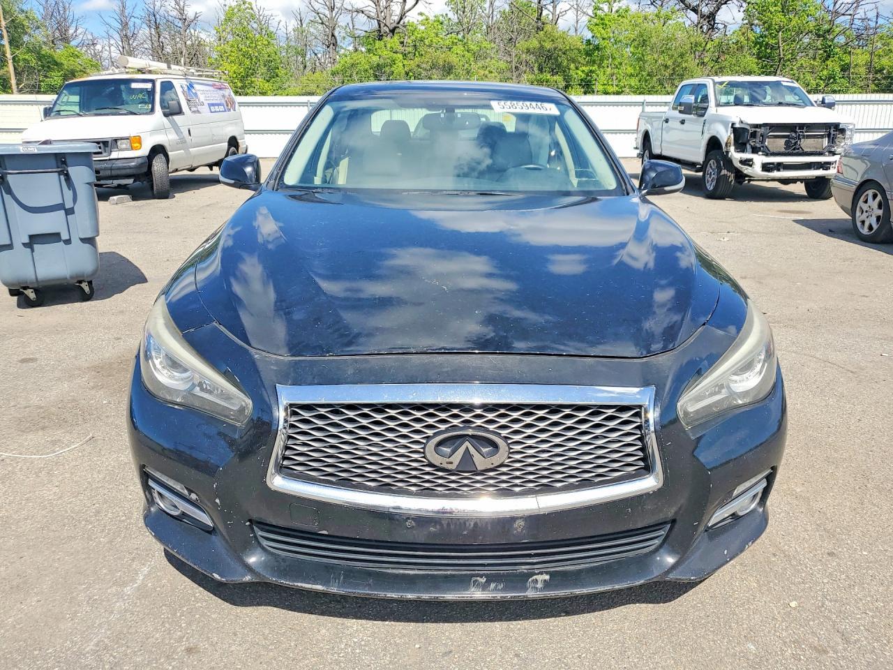 INFINITI Q50