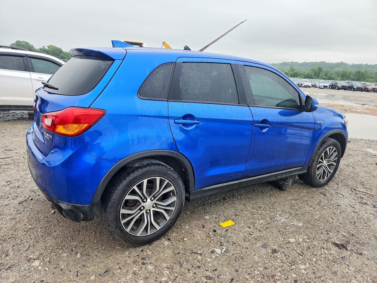2017 MITSUBISHI OUTLANDER SPORT — фото 3