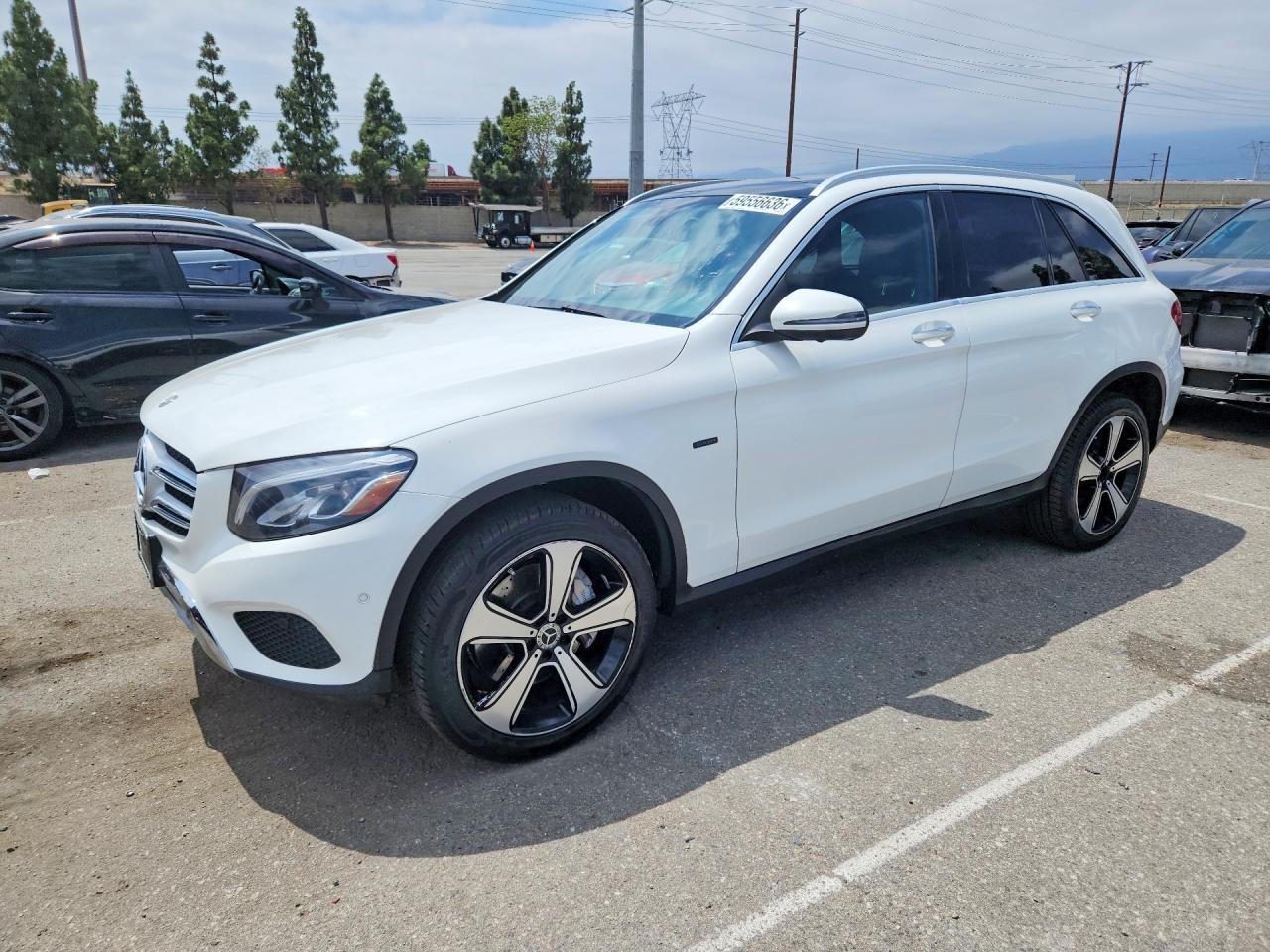 2019 MERCEDES-BENZ GLC-CLASS — фото 1