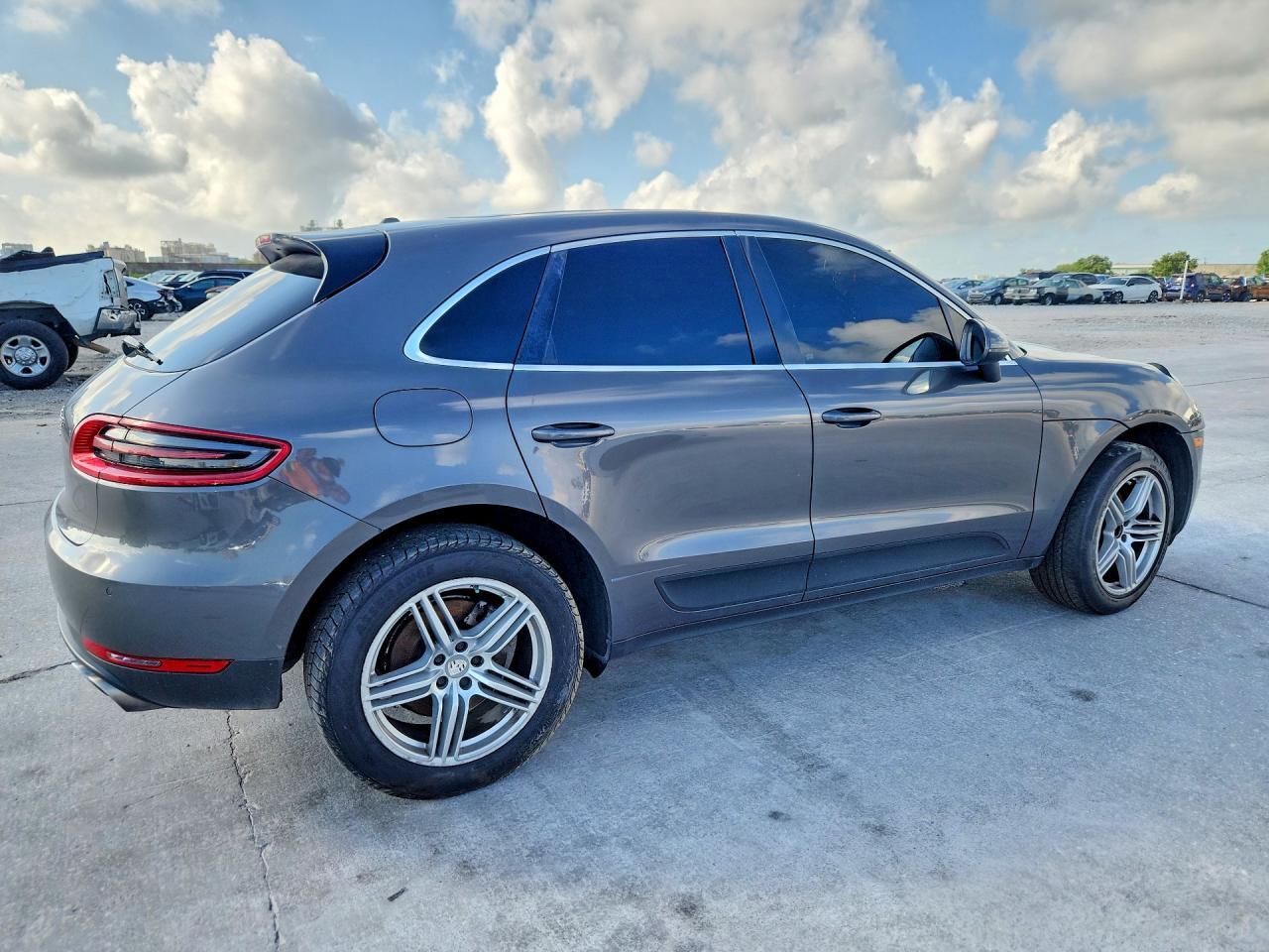 2016 PORSCHE MACAN — фото 3