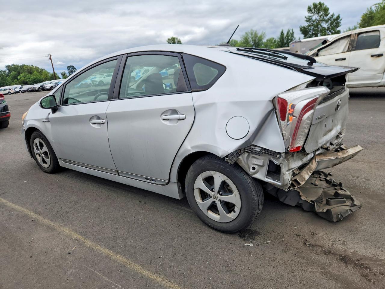 2012 TOYOTA PRIUS — фото 2