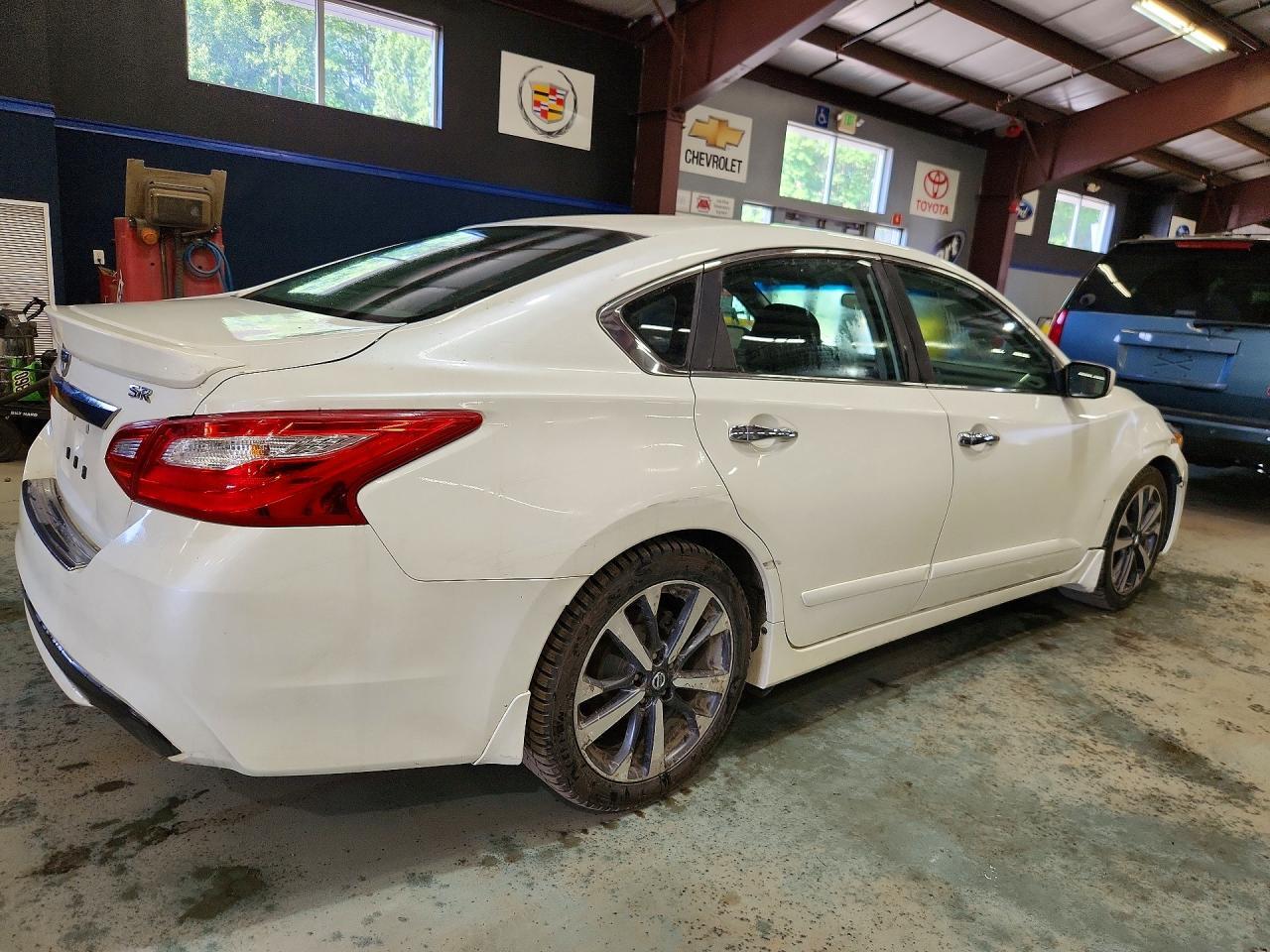 NISSAN ALTIMA