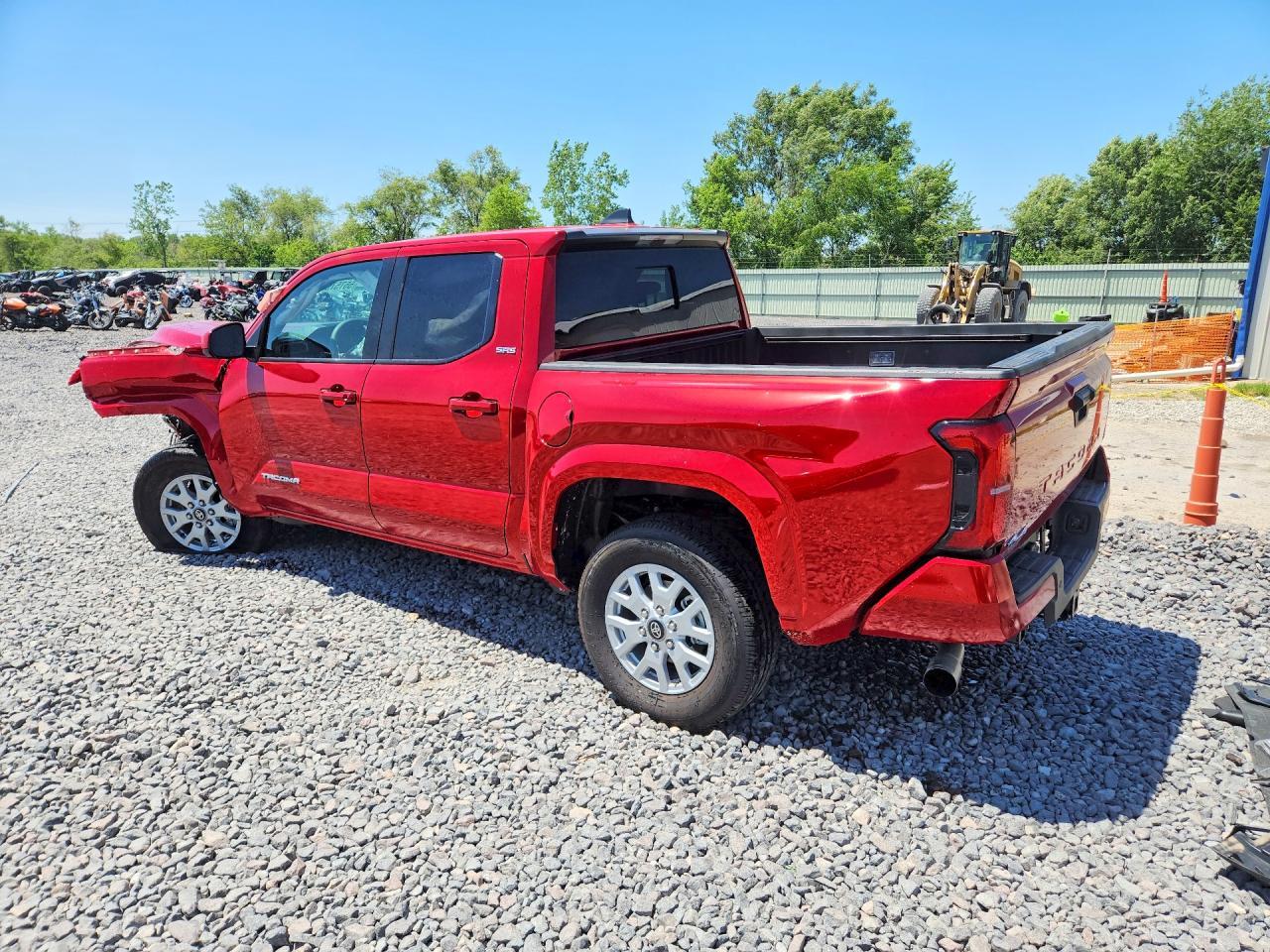 2026 TOYOTA TACOMA — фото 2
