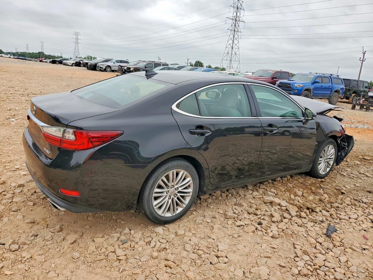 2017 LEXUS ES 350 — фото 3