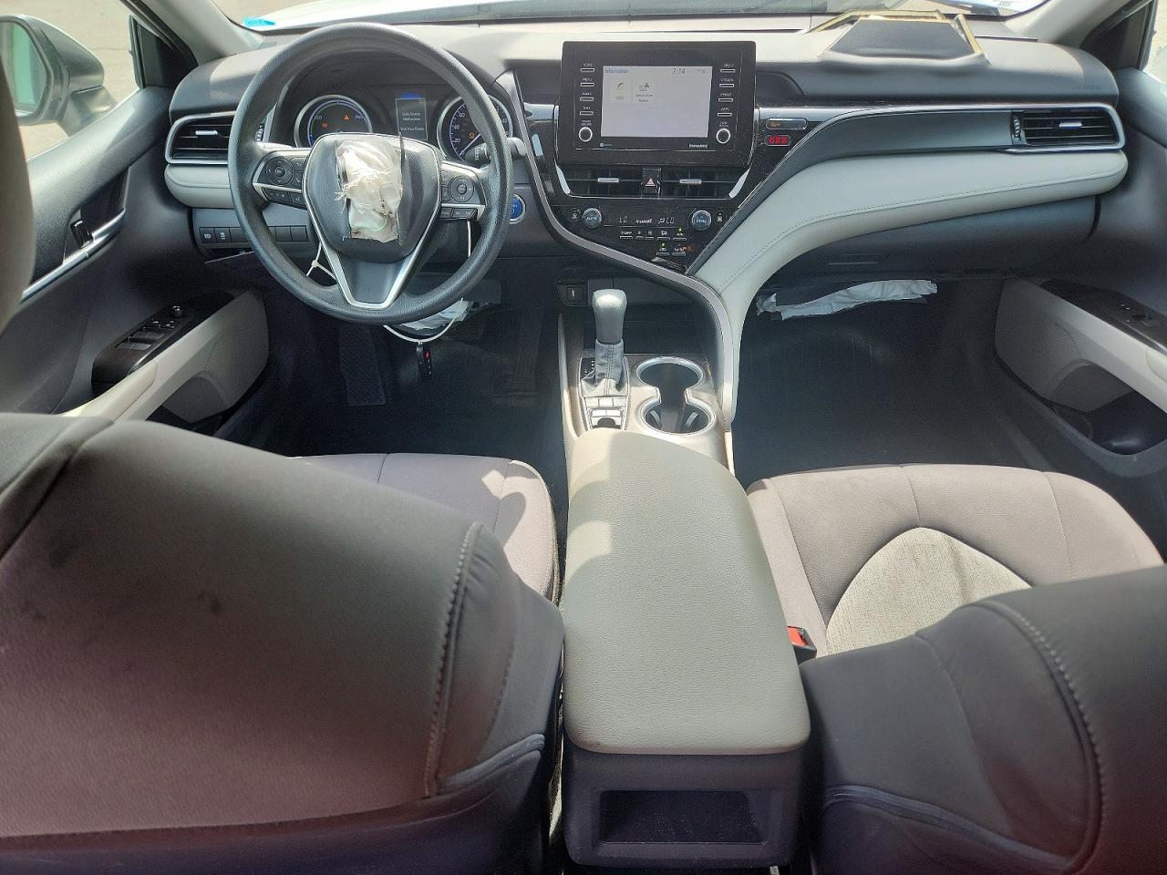 2022 TOYOTA CAMRY HYBRID — фото 8
