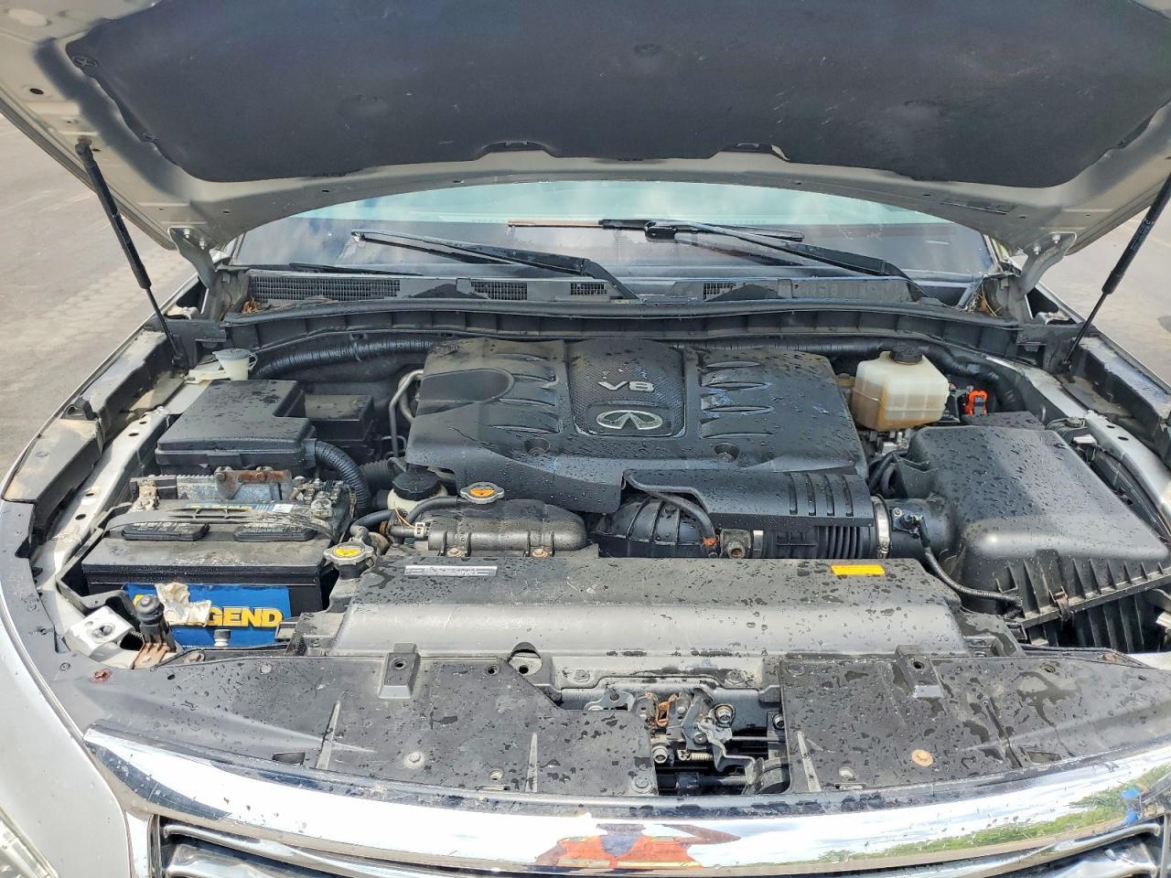 INFINITI QX56