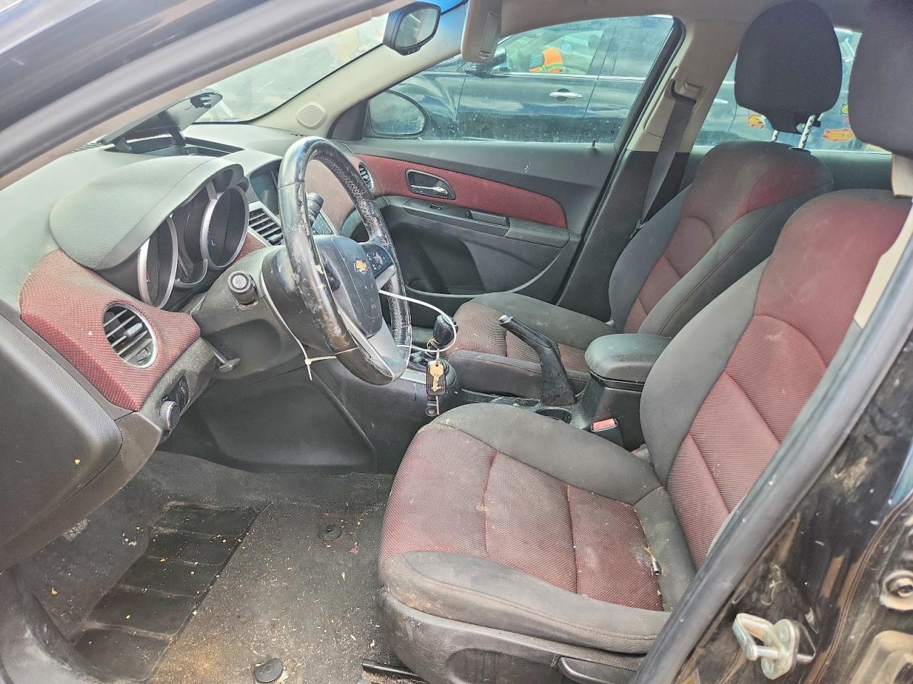 CHEVROLET CRUZE