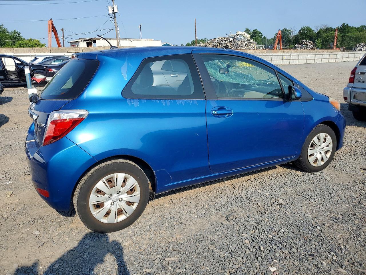 2012 TOYOTA YARIS — фото 3