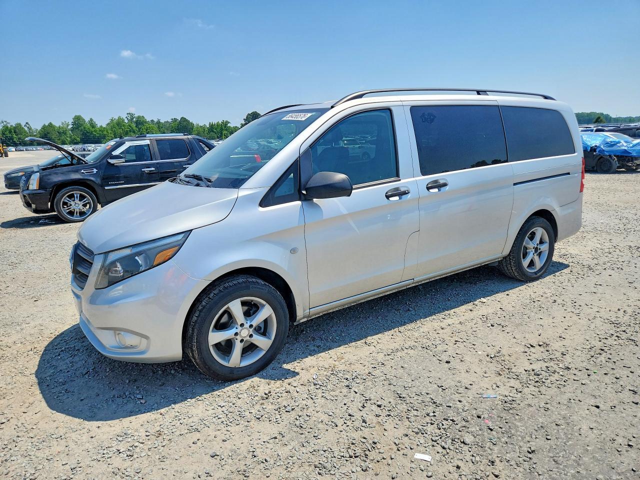 2016 MERCEDES-BENZ METRIS — фото 1