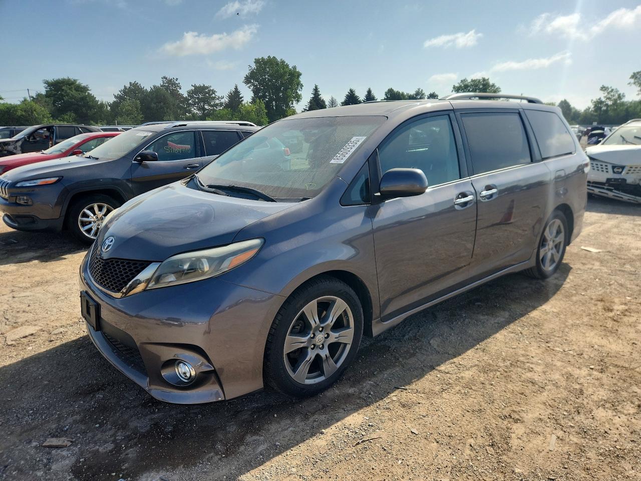 2017 TOYOTA SIENNA — фото 1