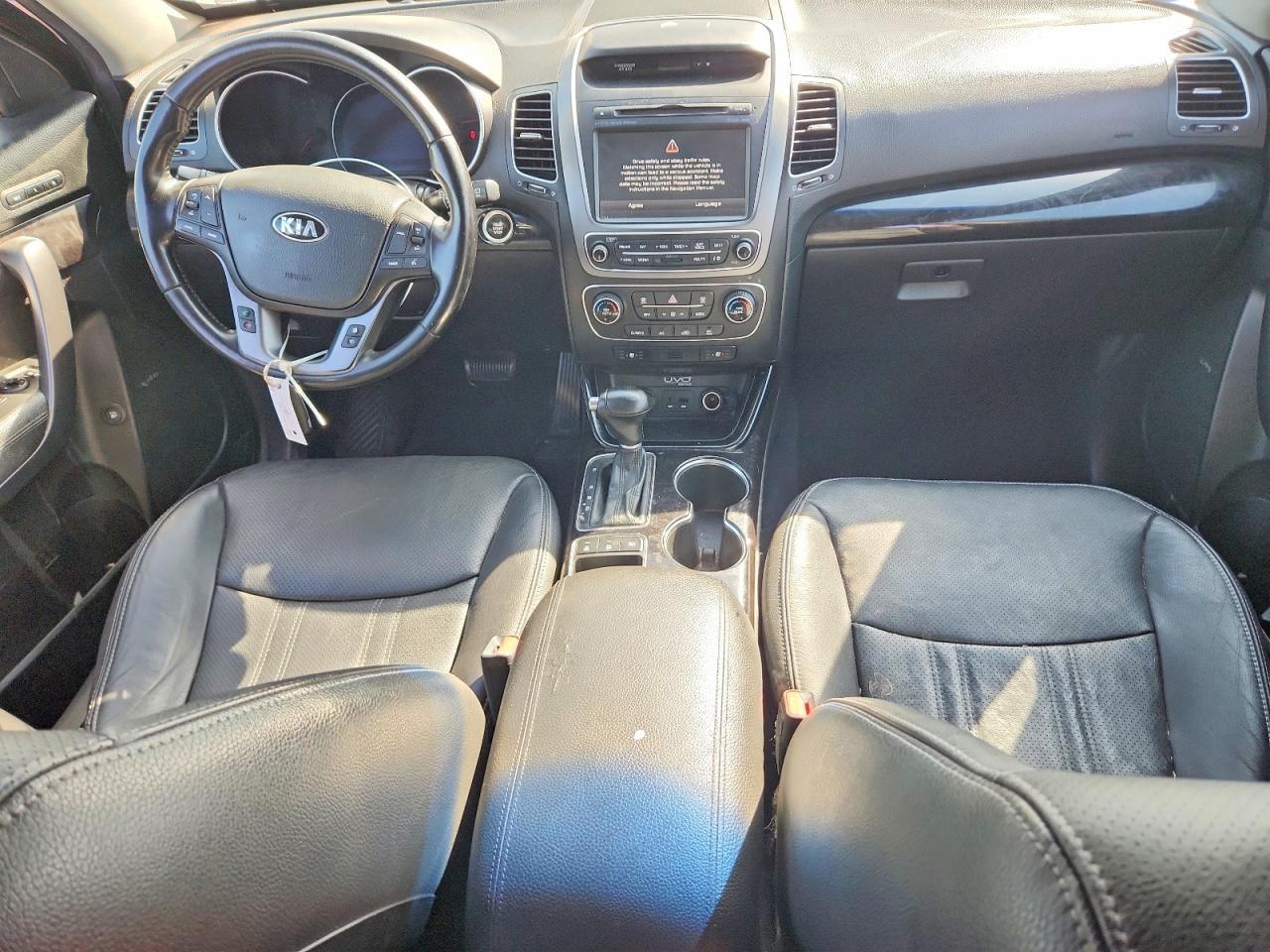 2014 KIA SORENTO — фото 8