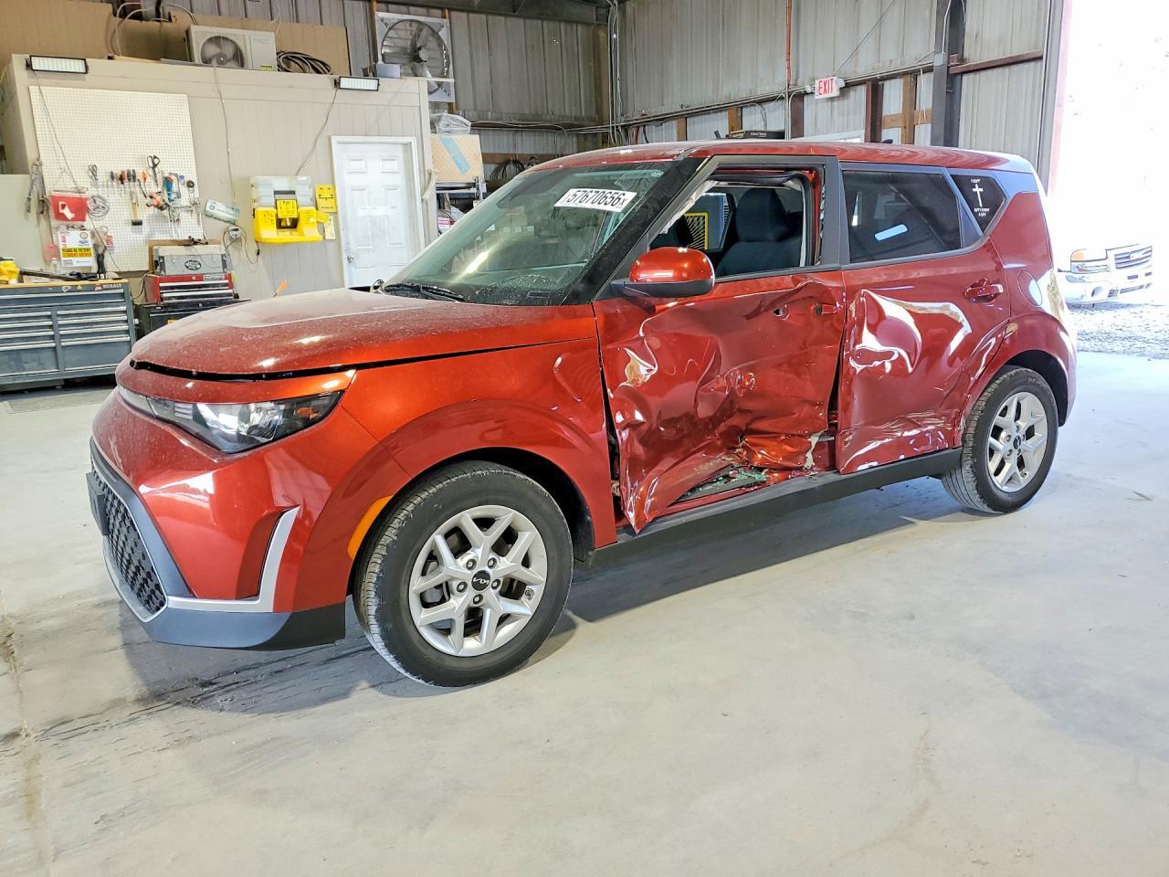 2025 KIA SOUL — фото 1