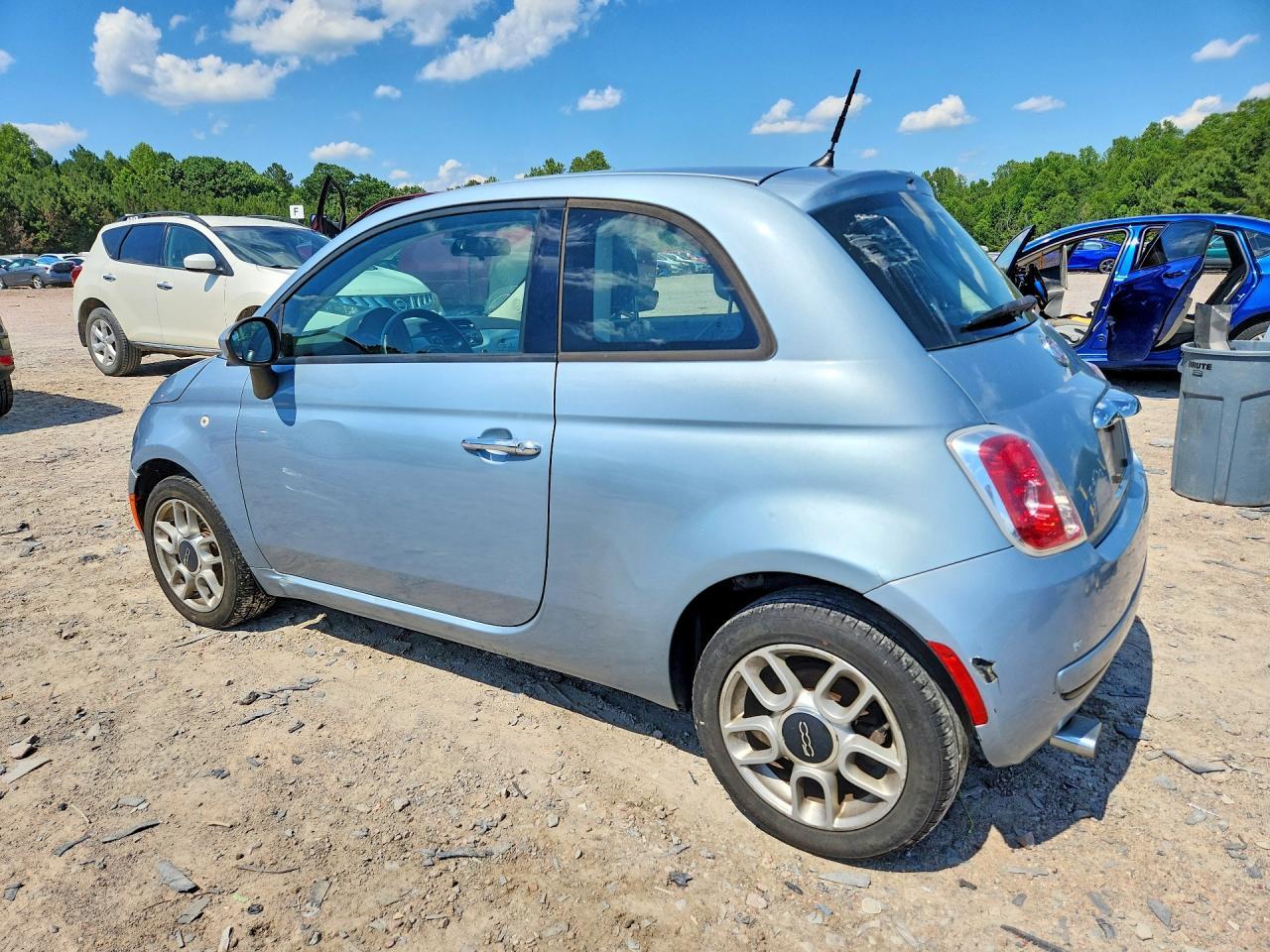 2015 FIAT 500 — фото 2