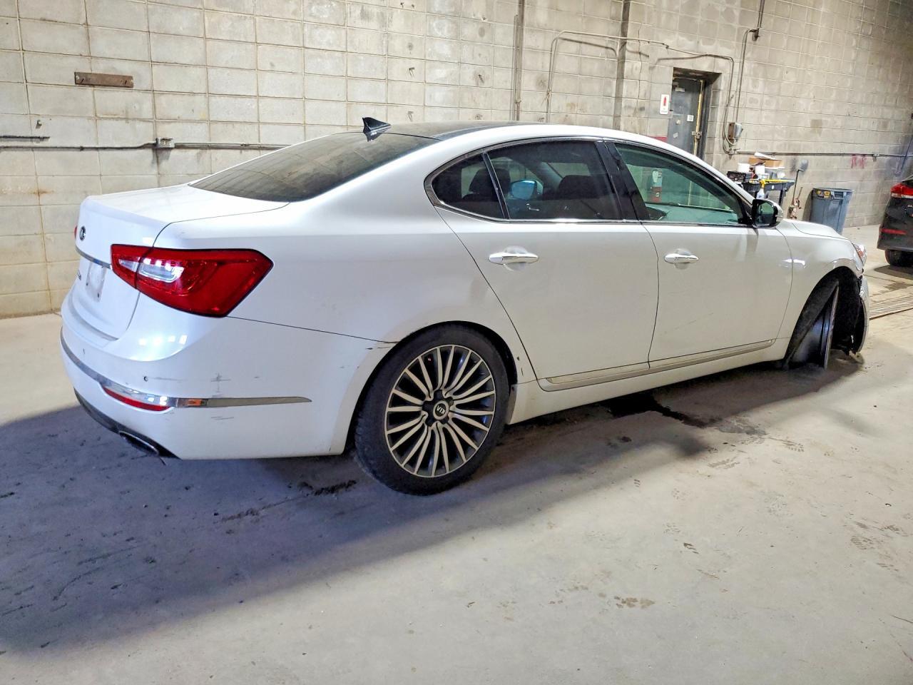 2014 KIA CADENZA — фото 3