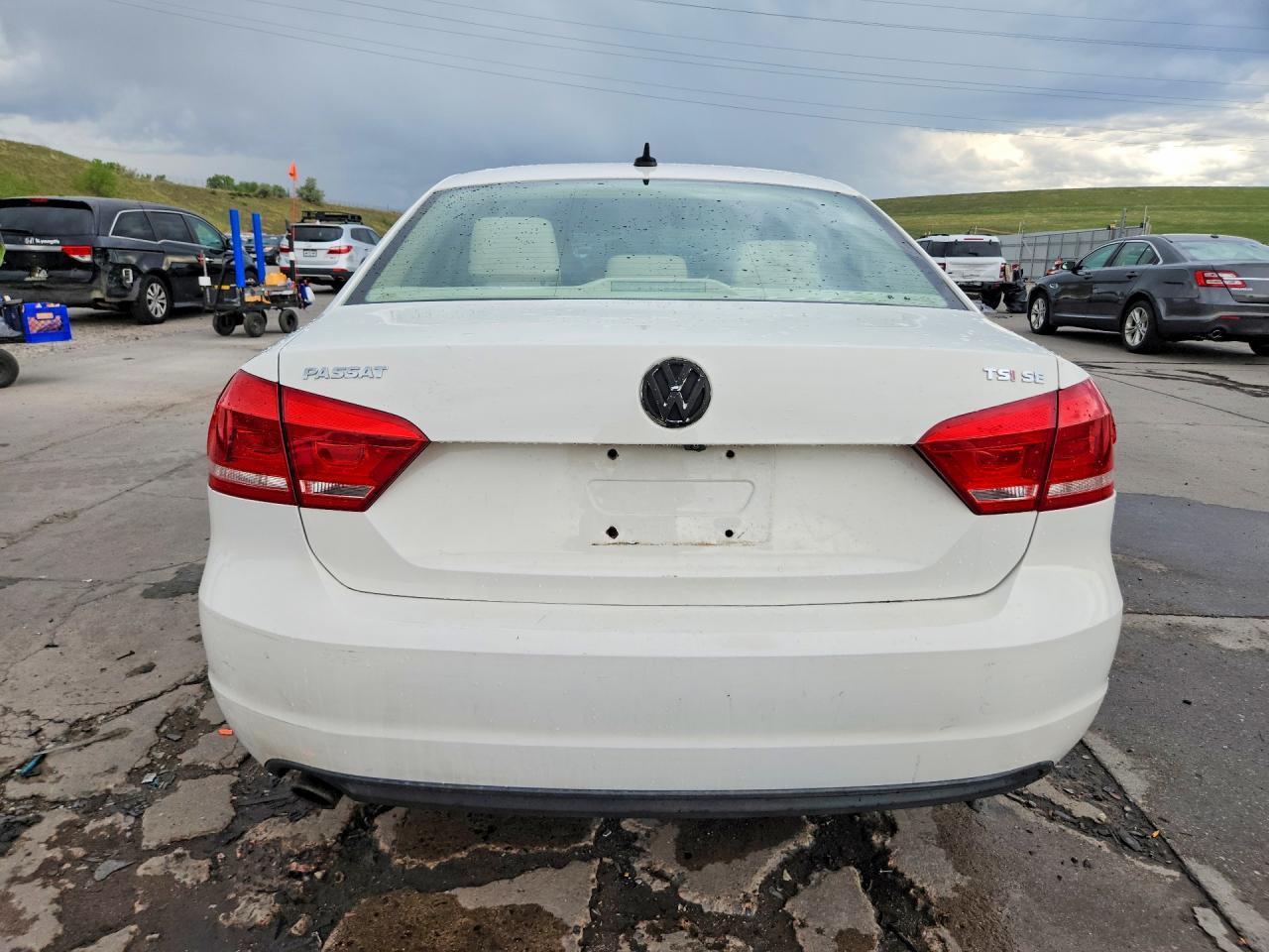 2014 VOLKSWAGEN PASSAT — фото 6