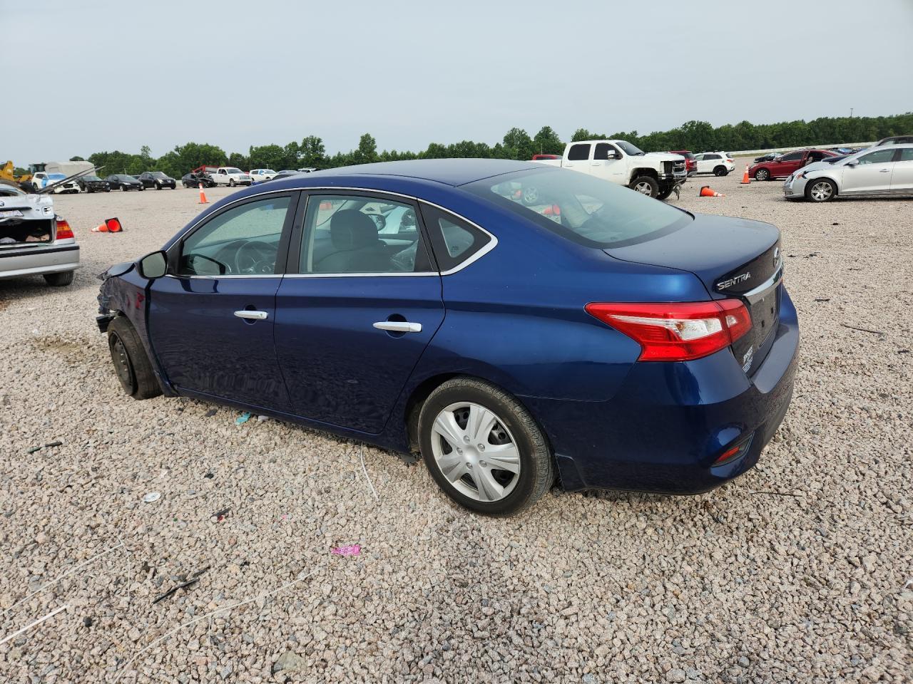 2019 NISSAN SENTRA — фото 2