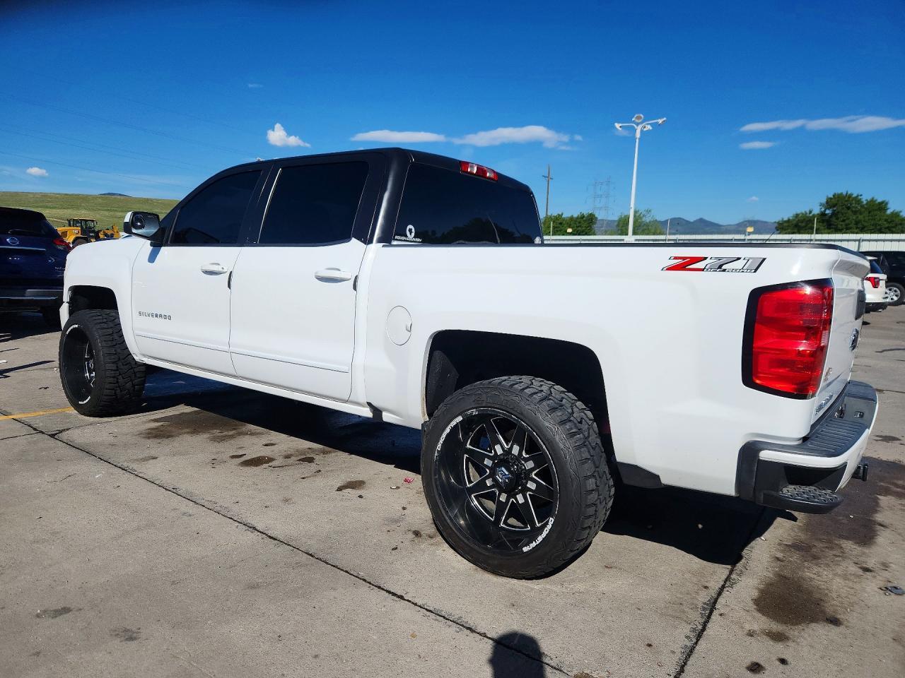 2018 CHEVROLET SILVERADO 1500 — фото 2