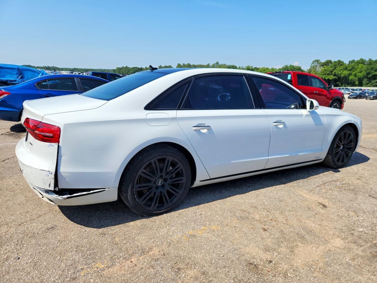 2016 AUDI A8 — фото 3